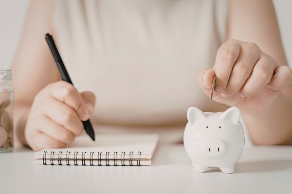 financial goals setting tips